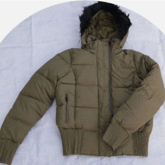 NWT Nike Duck Down Green Puffer Jacket Sz Large Hooded - Picture 1 of 3